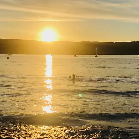 Valdeflores Flats * 比韦罗