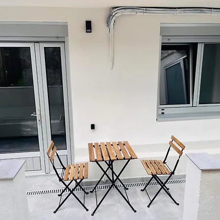 Appartement Valdeflores Flats *