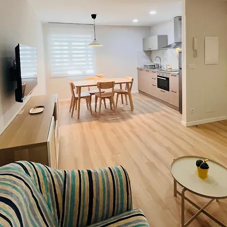 公寓 Valdeflores Flats *