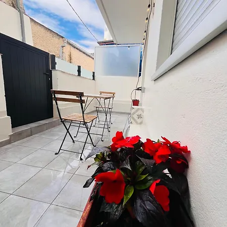 Valdeflores Flats * 比韦罗