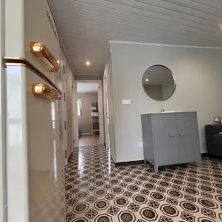 Valdeflores Flats * 比韦罗