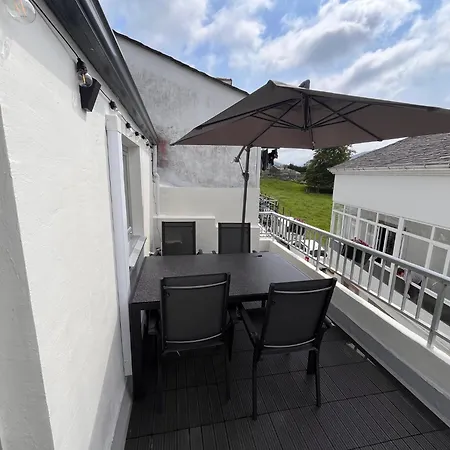 Valdeflores Flats * 比韦罗