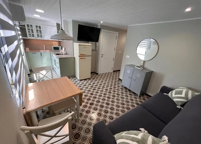 Διαμέρισμα Valdeflores Flats *